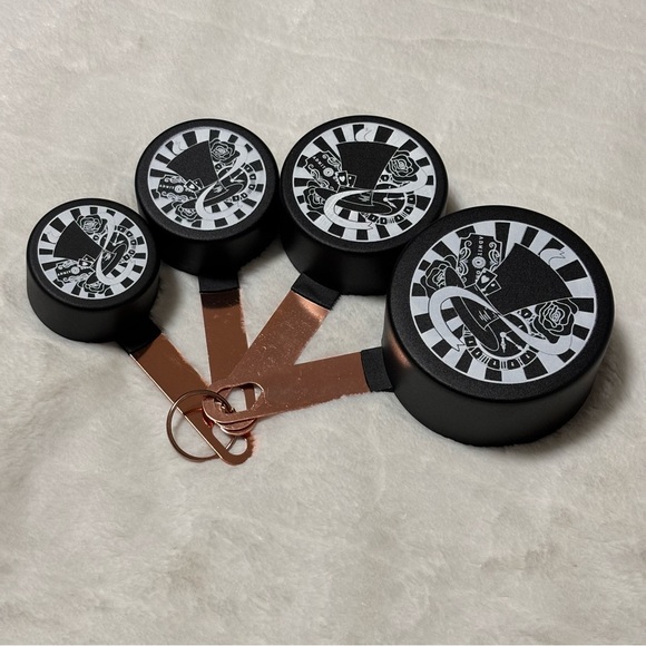 Bookish items bundle - Picture 5 of 16